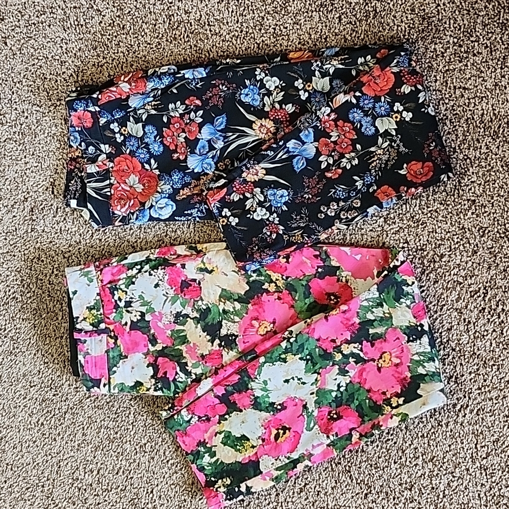 H&M FLORAL CASUAL PANTS SIZE 8 & 10